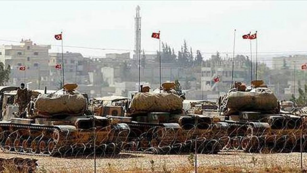 Foto - Sabrımız taşırdılar! Ve Türkiye'nin zırhlı birlikleri ülkeye giriş yaptı