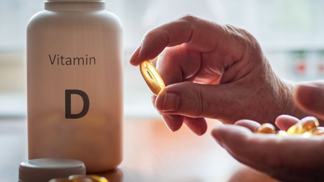 Foto - Saç dökülmesine neden oluyor: D vitamini eksikliği için çözüm yok değil var, bir kez ilave edin! Kellik son bulacak