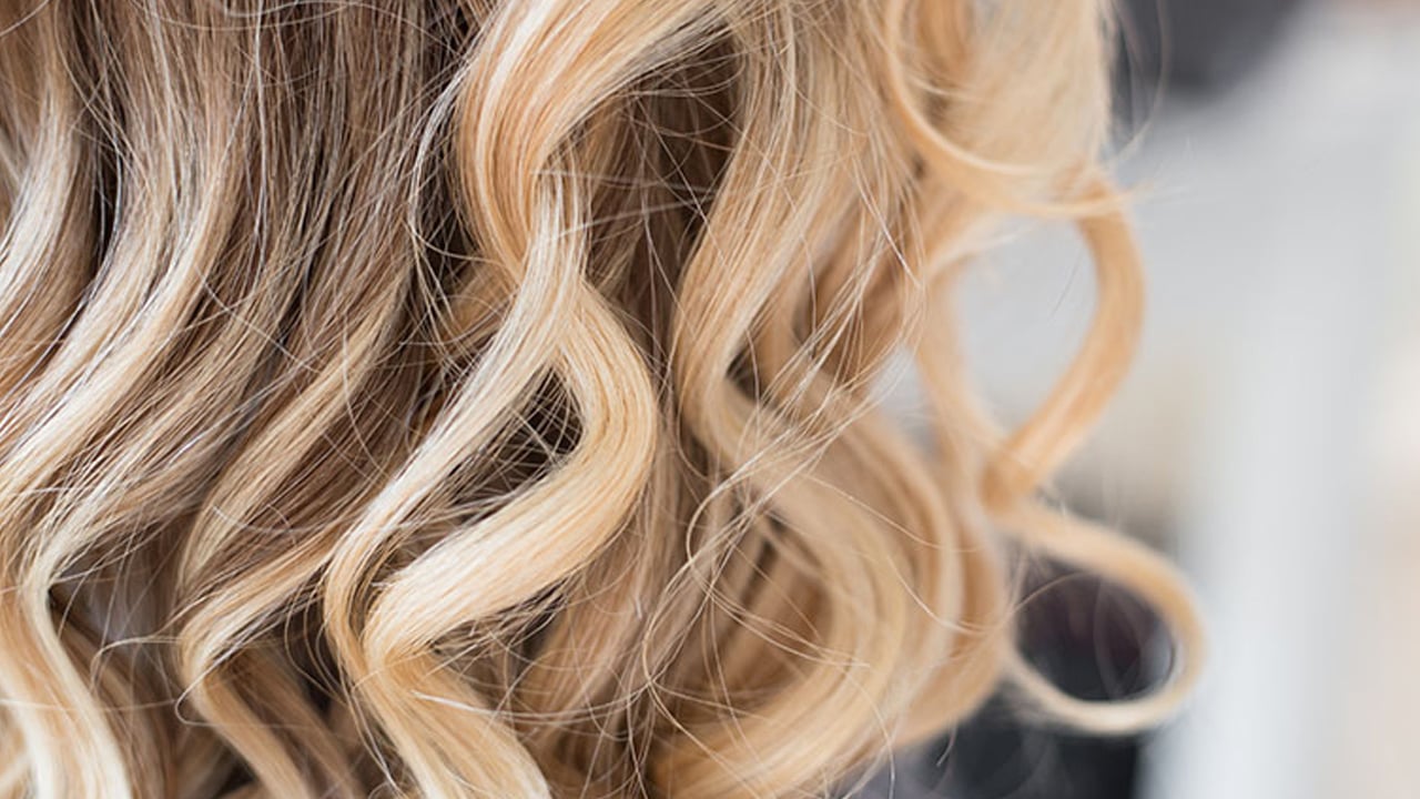 Foto - Saç örme olayı nedir? Saç örgüsü saçı uzatır mı? Resmen belli oldu