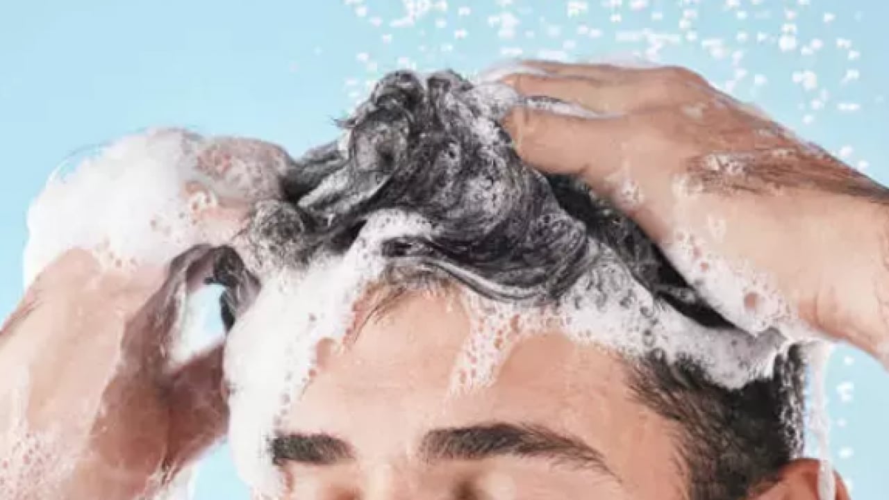 Foto - Saç yıkarken yapılan 4 hata! Uzmanlar 'bunları sakın yapmayın' diyerek duyurdu...
