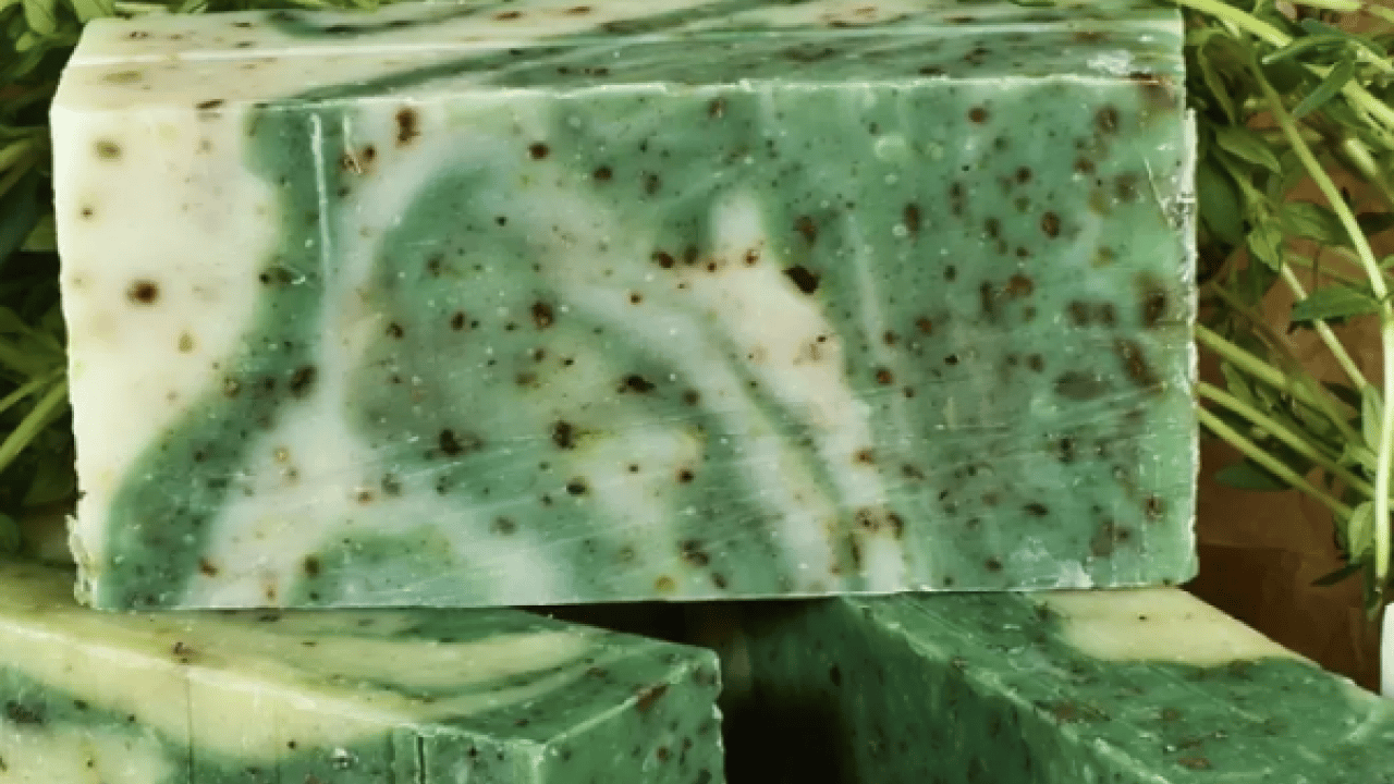 Foto - Saçlar için en popüler 9 saç sabunu! Çare olmadı diyenler işe yarıyor bunu yapın! Adeta kalkan, hepsi bolca lazım