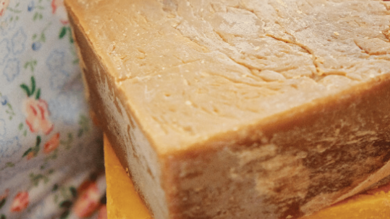 Foto - Saçlar için en popüler 9 saç sabunu! Çare olmadı diyenler işe yarıyor bunu yapın! Adeta kalkan, hepsi bolca lazım