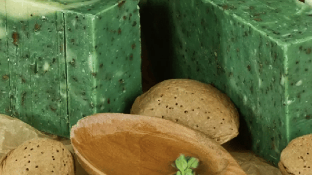 Foto - Saçlar için en popüler 9 saç sabunu! Çare olmadı diyenler işe yarıyor bunu yapın! Adeta kalkan, hepsi bolca lazım