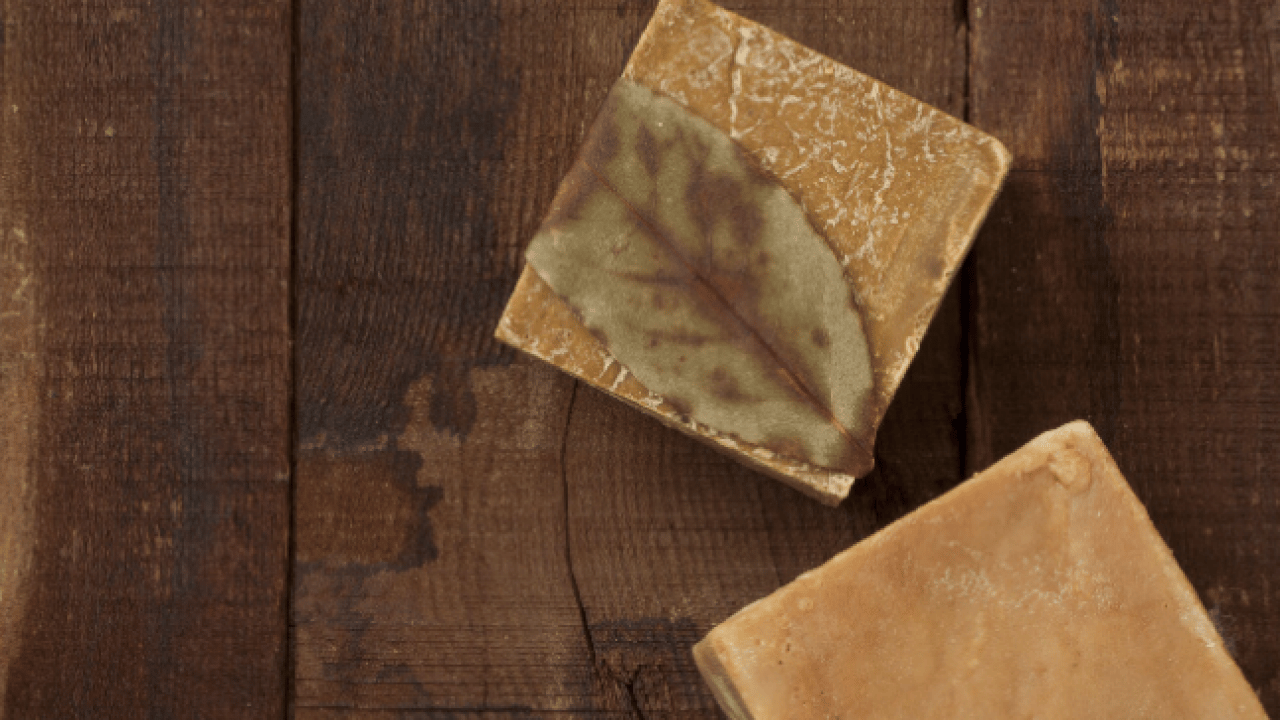 Foto - Saçlar için en popüler 9 saç sabunu! Çare olmadı diyenler işe yarıyor bunu yapın! Adeta kalkan, hepsi bolca lazım