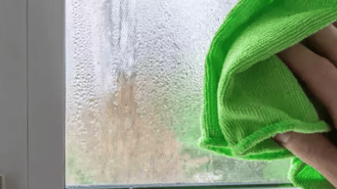 Foto - Sadece 1 malzeme yetiyor! Kışın pencere buğusunu anında yok ediyor: Problem artık olmayacak