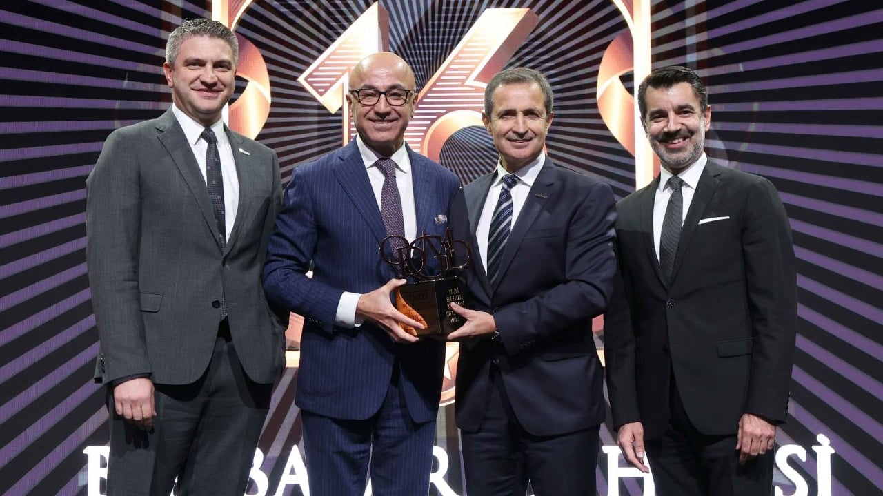 Foto - Sadece dünyanın değil Türkiye’nin de yıldızı oldu! BYD ödül yağmuruna tutuldu