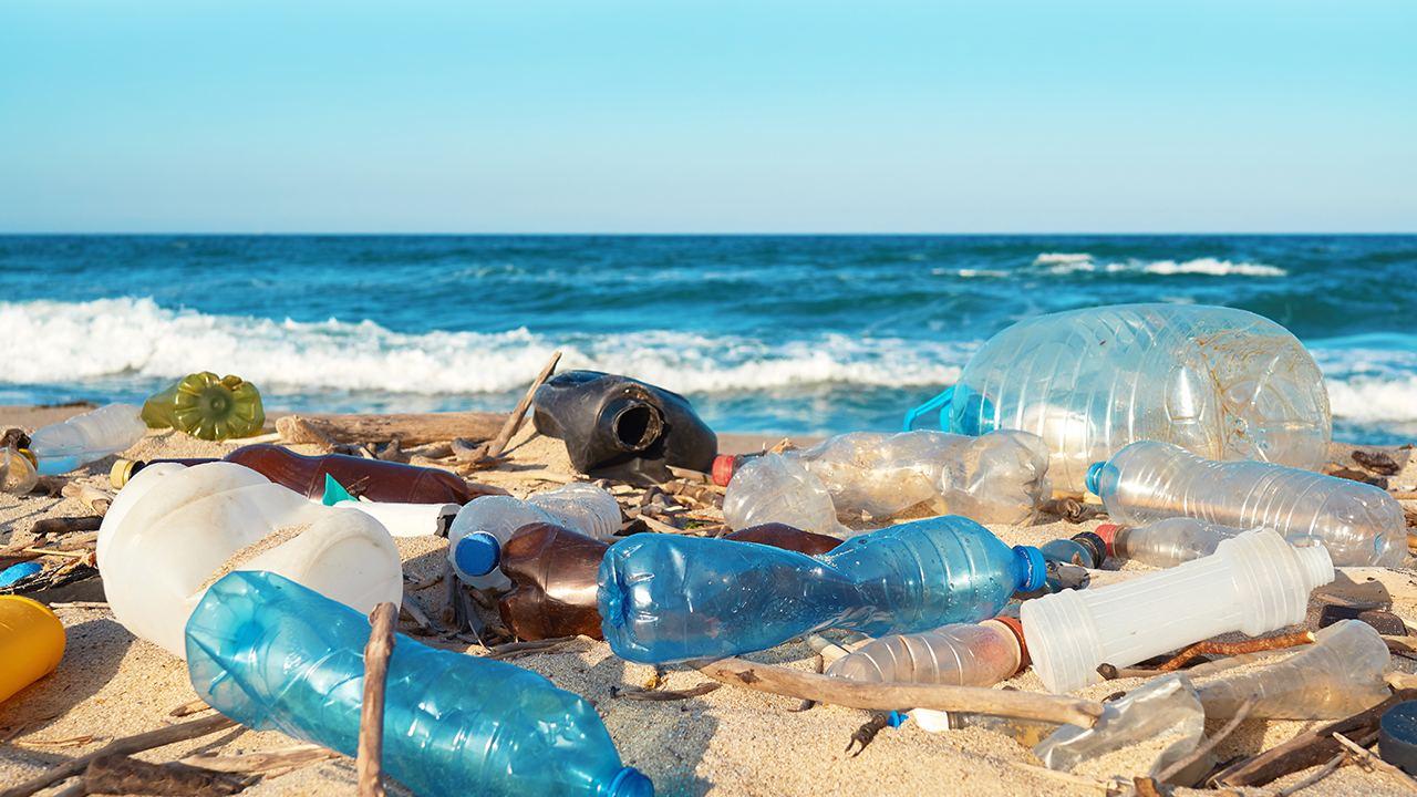Foto - Sadece fiziksel atık değilller Denizde kimyasal yüklü mobil plastik alarmı
