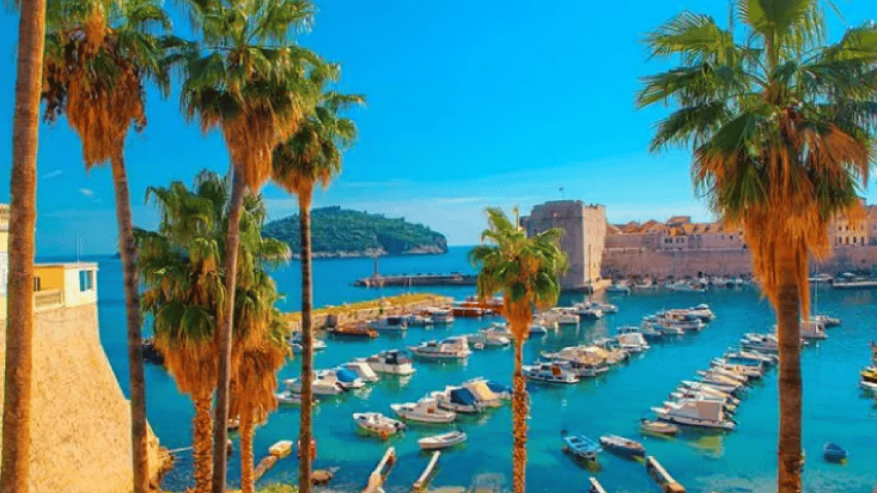 Foto - Sadece kimlik ve pasaport! İşte Türklerin vizesiz girebildiği 12 tatil rotası!
