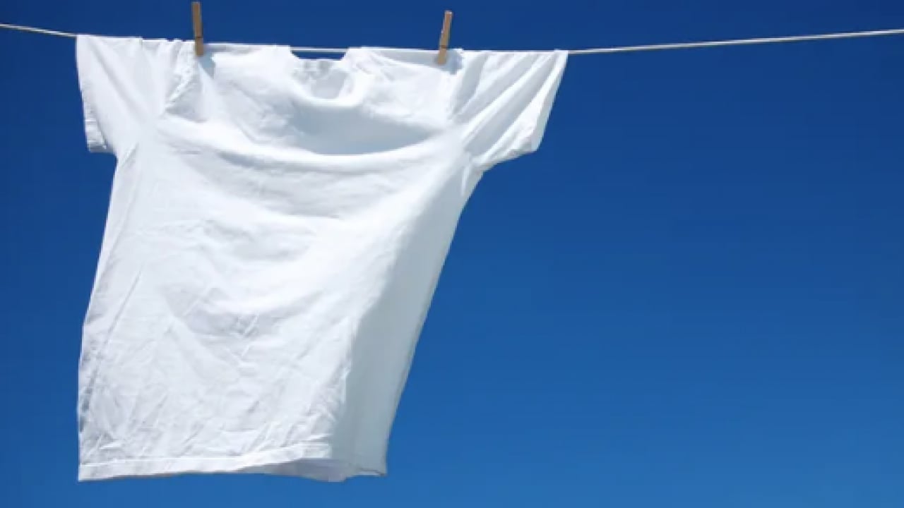 Foto - Sadece makineye bunu ekleyin ve... Sararmış beyazları ilk günkü haline getiren yöntem!