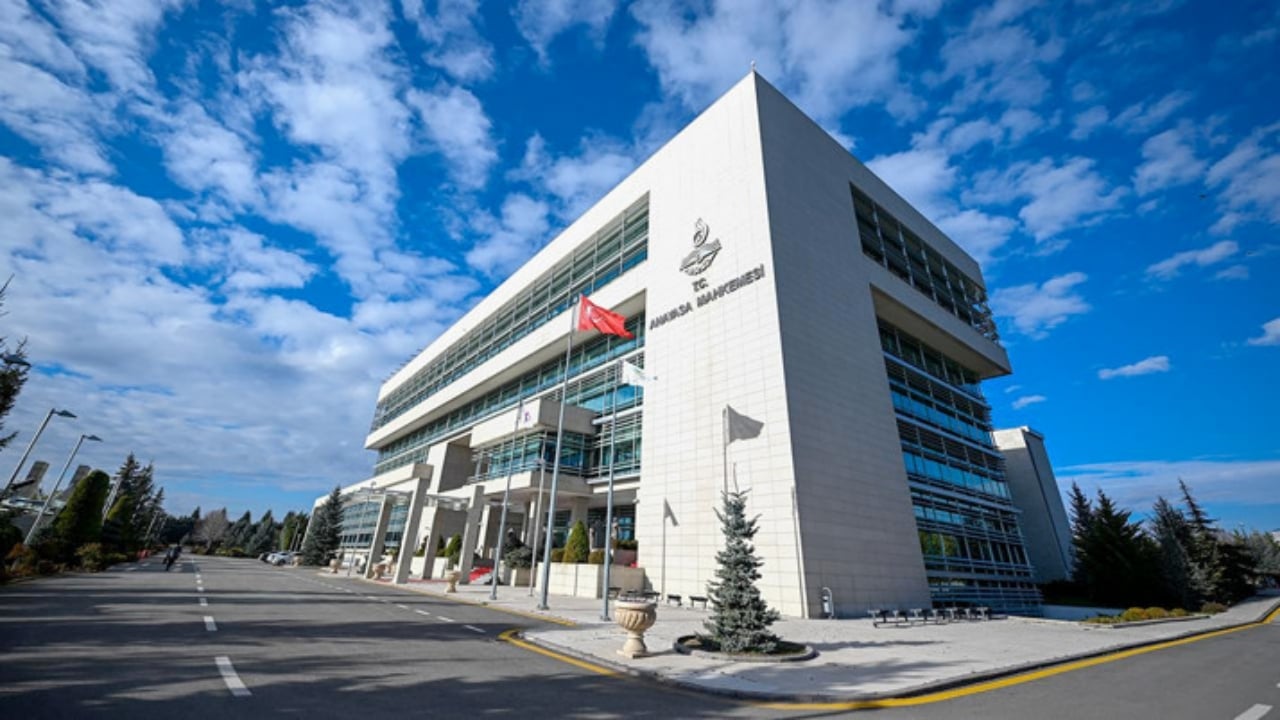 Foto - Sadece memurlara verilmiş, emekliler pas geçilmişti! Seyyanen zamda milyonları havaya uçuracak gelişme