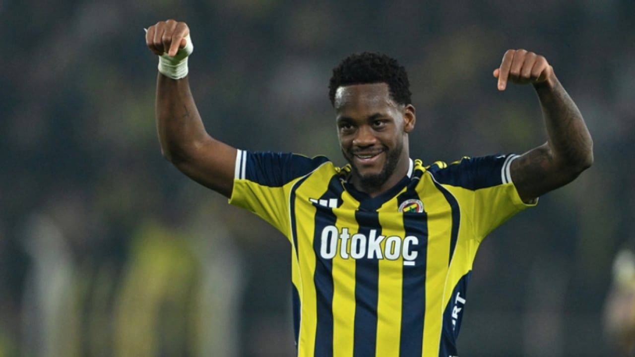 Sadettin Saran merakla bekleniyor... Fenerbahçe Jhon Duran'la neler yapacak?