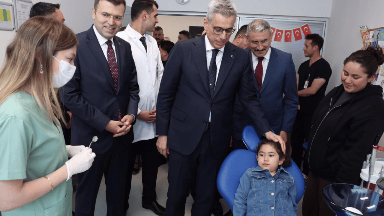 Foto - Sağlık Bakanı Kemal Memişoğlu Niğde Ağız ve Diş Sağlığı Hastanesinin açılışını yaptı...
