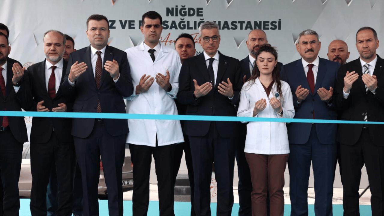 Foto - Sağlık Bakanı Kemal Memişoğlu Niğde Ağız ve Diş Sağlığı Hastanesinin açılışını yaptı...