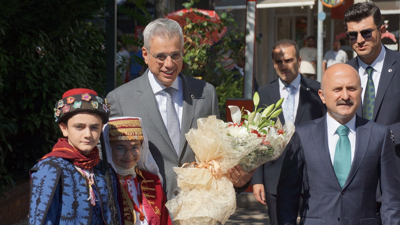 Foto - Sağlık Bakanı Memişoğlu: Dünyanın en iyi sağlık hizmeti Türkiye'de…