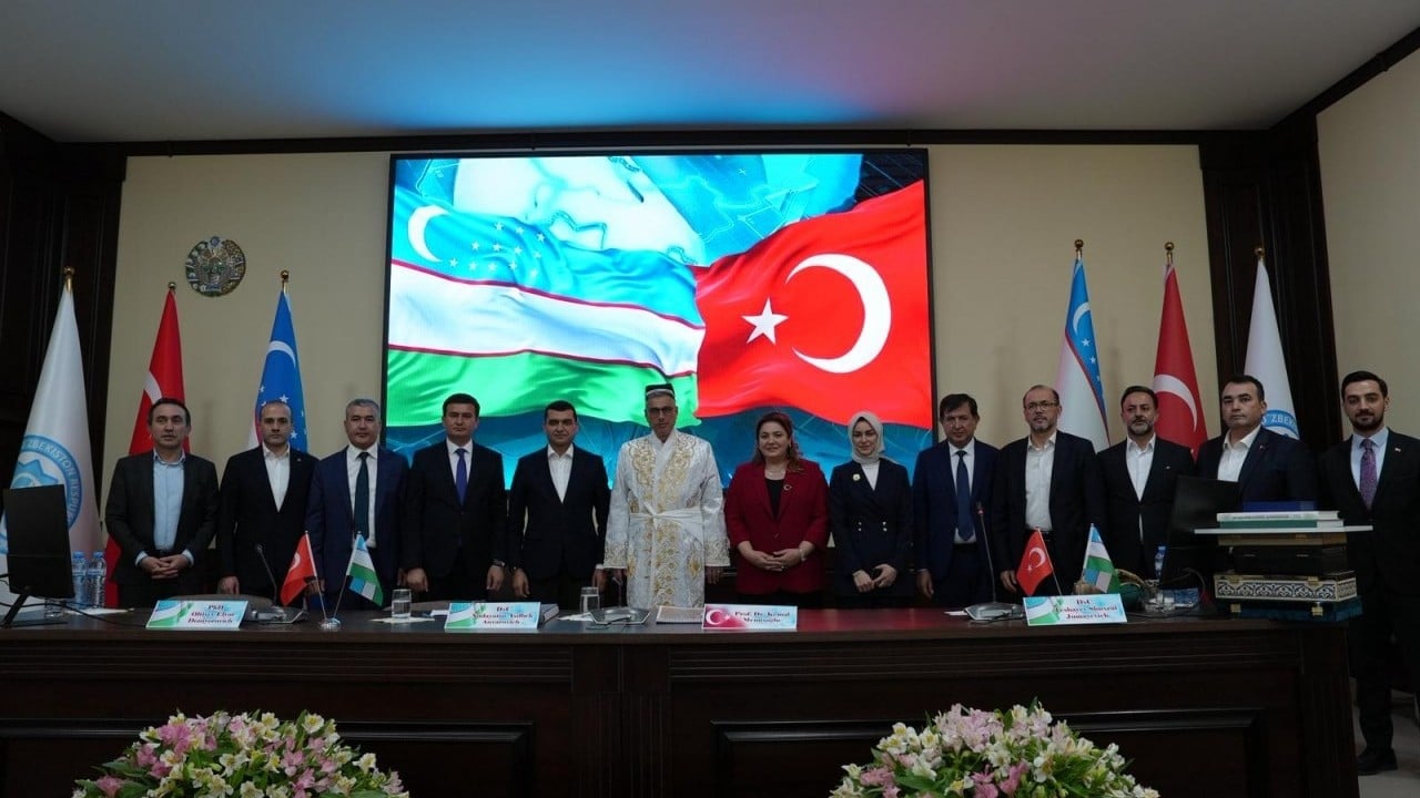 Foto - Sağlık Bakanı Prof. Dr. Kemal Memişoğlu Özbekistan’da Buhara Tıp Merkezi’nde...