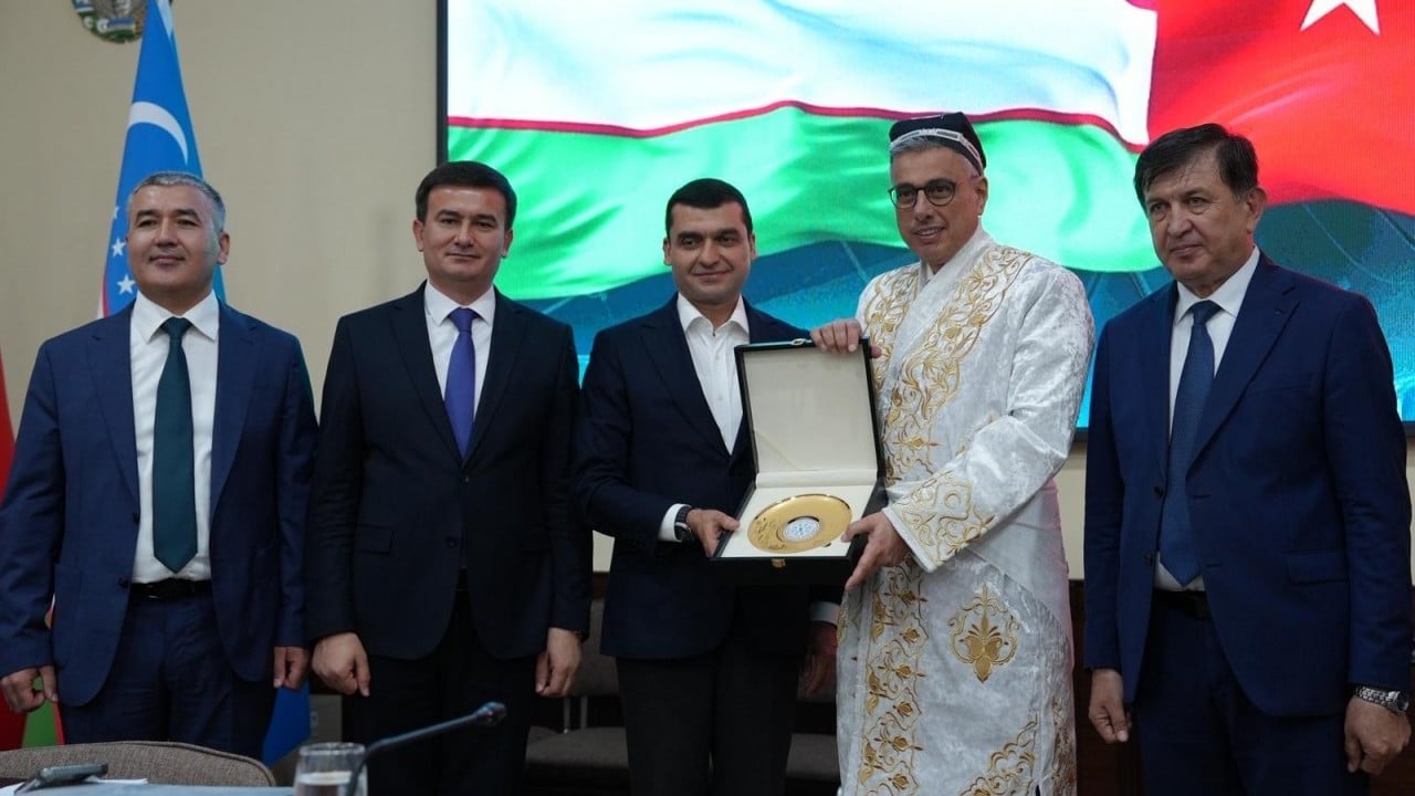 Foto - Sağlık Bakanı Prof. Dr. Kemal Memişoğlu Özbekistan’da Buhara Tıp Merkezi’nde...