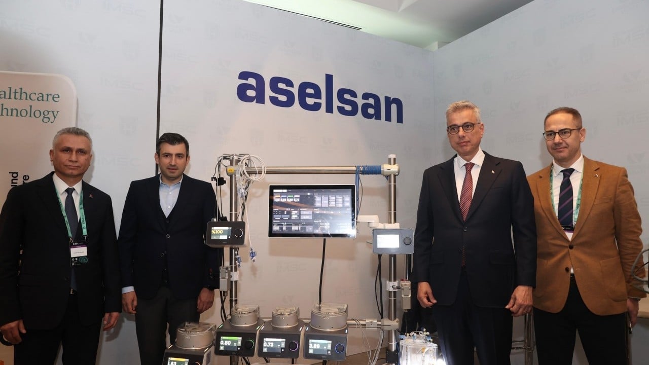 Foto - Sağlık Bakanı Prof. Dr. Kemal Memişoğlu, 2. Cansağlığı Uluslararası Tıp Öğrenci Kongresi'nde...