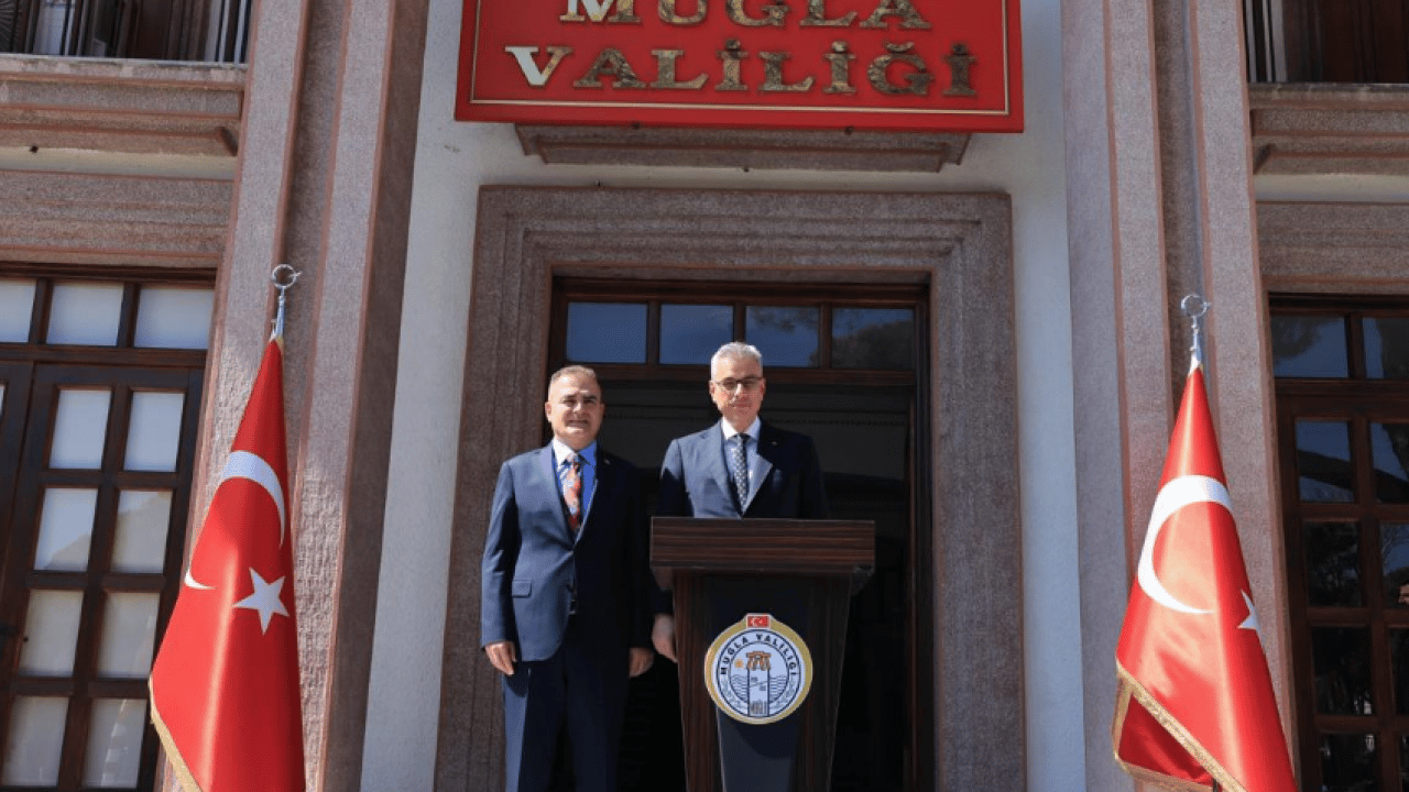 Foto - Sağlık Bakanı Prof. Dr. Kemal Memişoğlu Muğla'da... 'Şehir Hastanesi' haberini duyurdu...