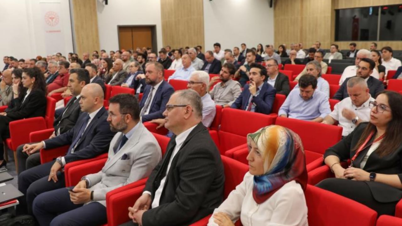 Foto - Sağlık Bakanlığı devreye aşlıyor: REDES sistemi resmen tanıtıldı!