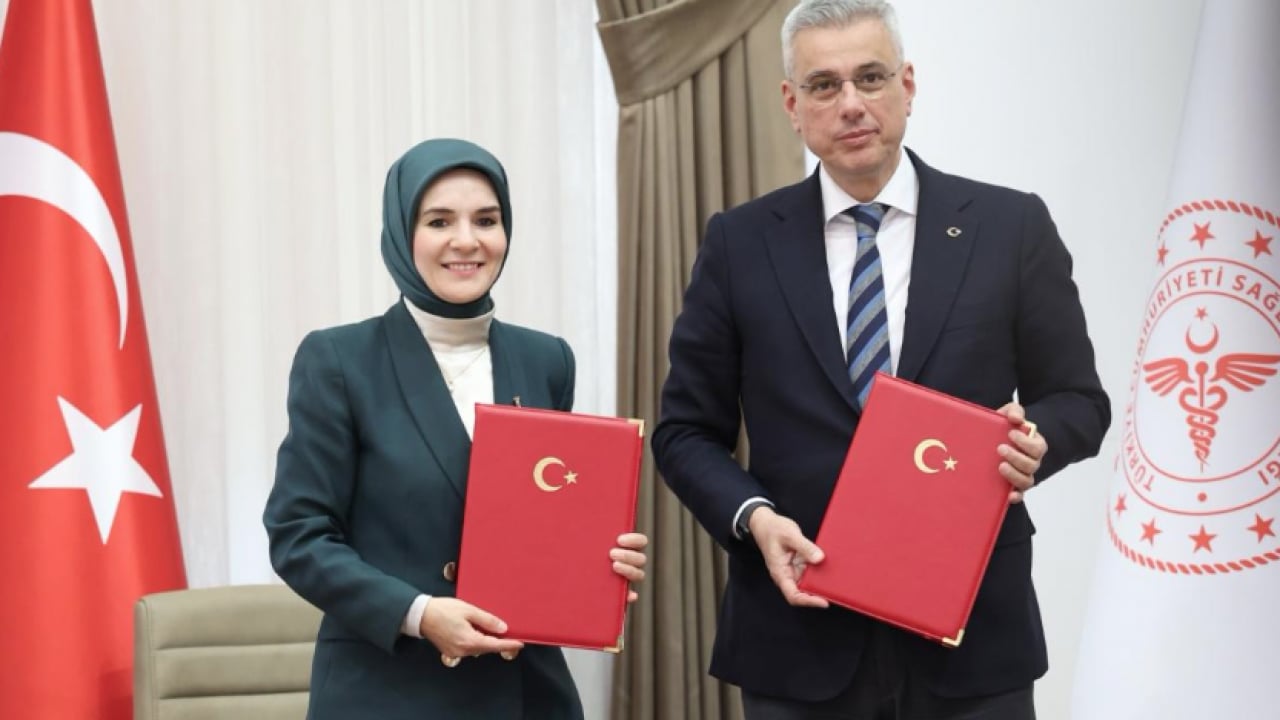 Foto - Sağlık Bakanlığı ile Aile ve Sosyal Hizmetler Bakanlığı arasında iş birliği protokolü imzalandı...