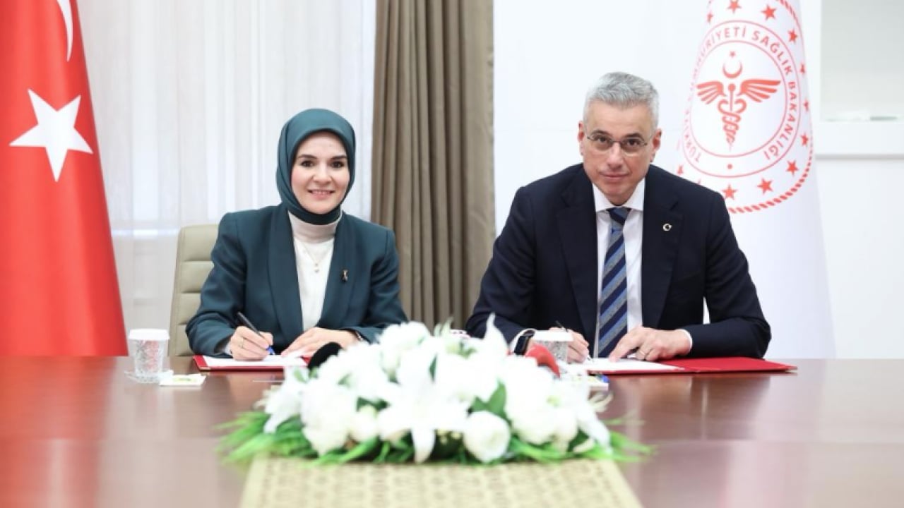 Foto - Sağlık Bakanlığı ile Aile ve Sosyal Hizmetler Bakanlığı arasında iş birliği protokolü imzalandı...