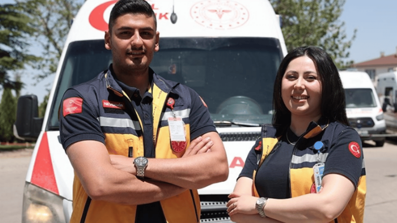 Foto - Sağlık Çalışanlarına CİMER Üzerinden Teşekkür: İyi ki Varsınız! 'Hayat Kurtaran Ellere' Teşekkür Mesajları Yağdı