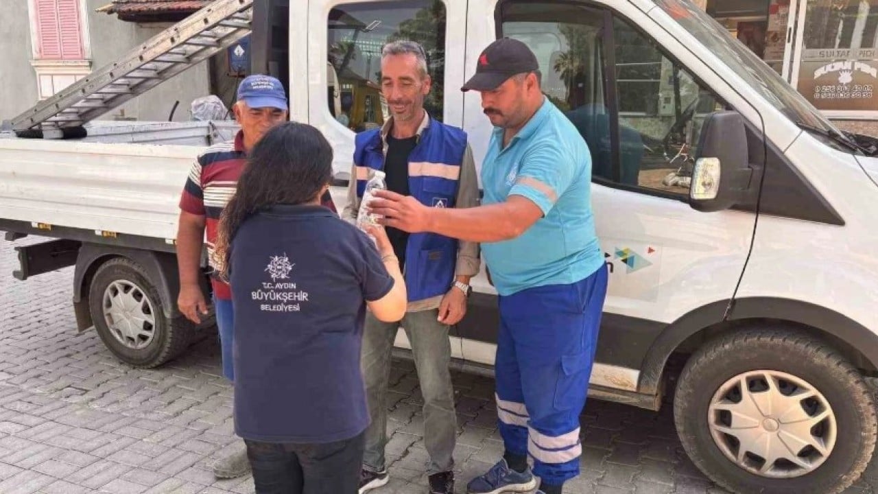 Sahada ter döken personel de unutulmadı! Aydın huzura kavuştu, hizmetler hız kazandı