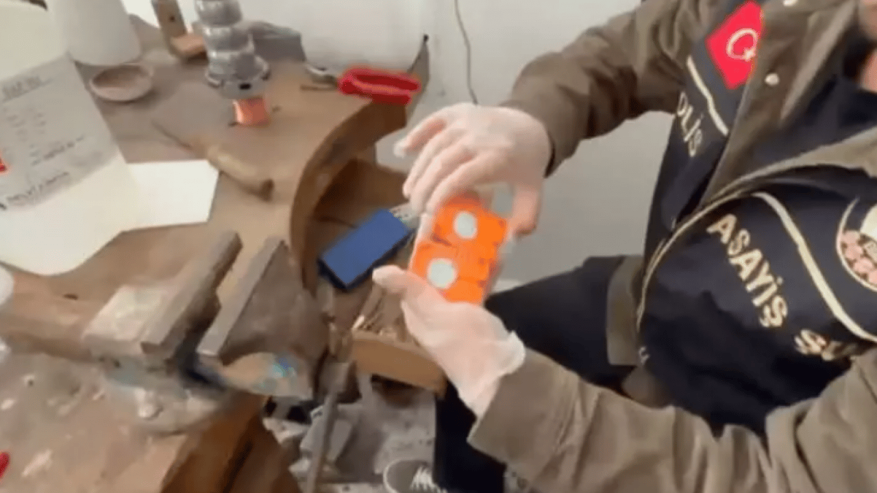 Foto - Sahte altınla milyonluk vurgun: Kurduğu mekanizma kuyumcuları bile kandırdı! 