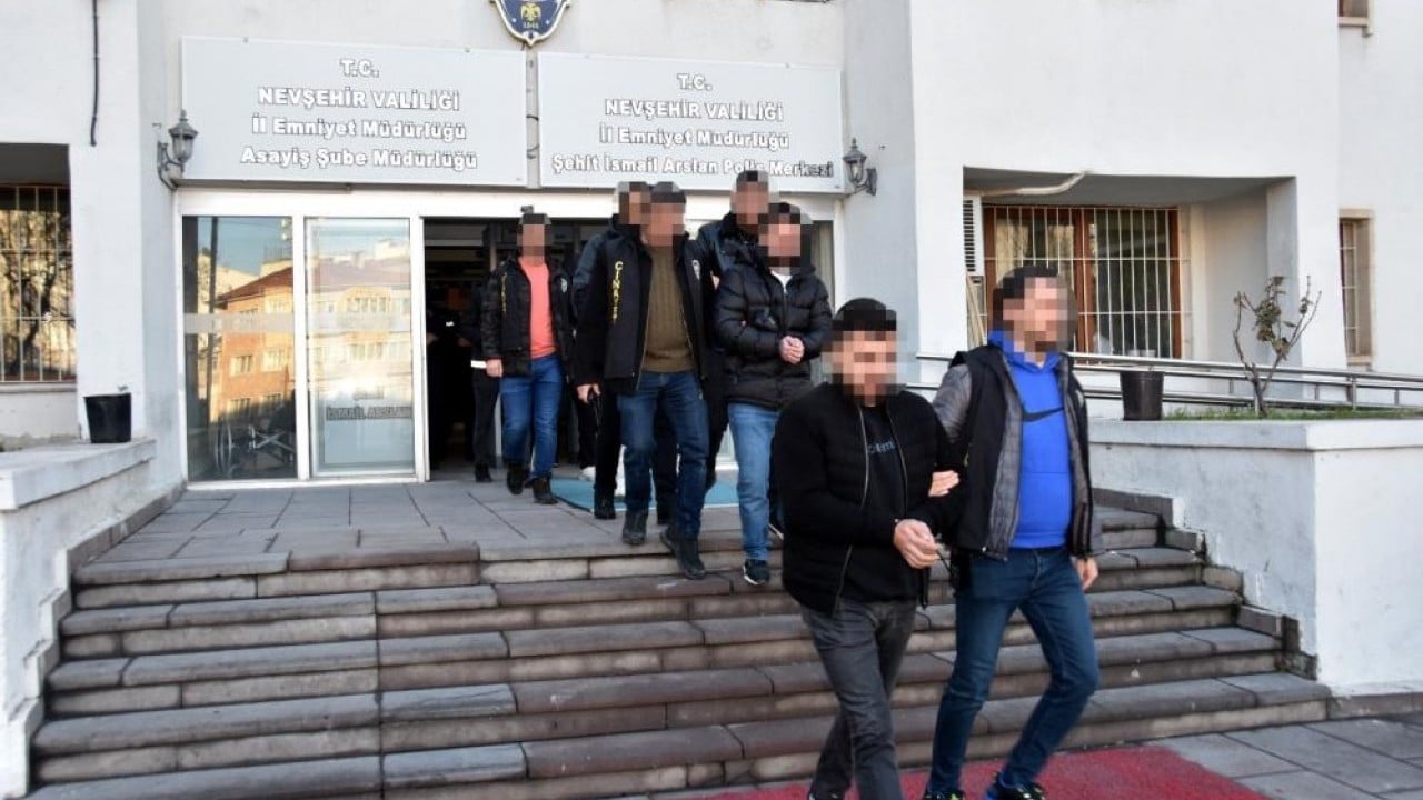 Foto - Sahte polis ve savcı çetesi yakayı ele verdi