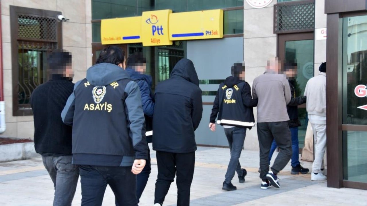 Foto - Sahte polis ve savcı çetesi yakayı ele verdi