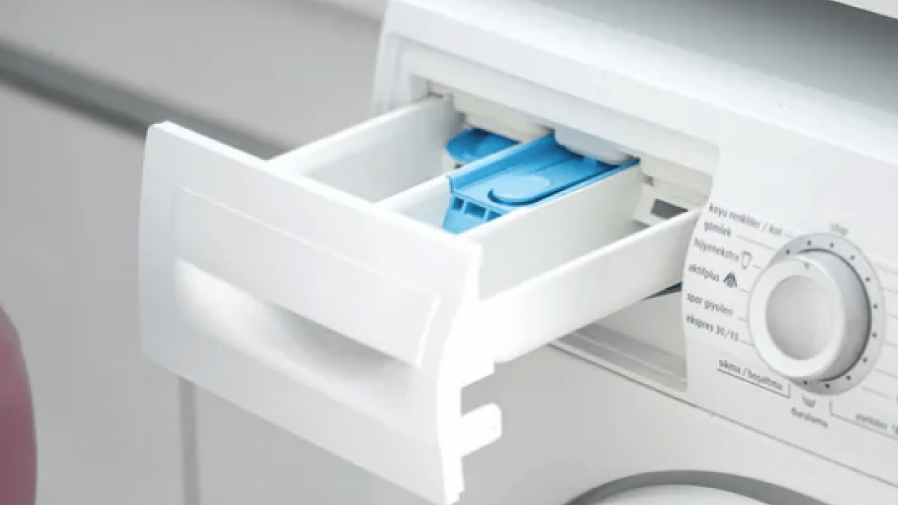 Foto - Şaka değil gerçek! Yıllardır hata mı yapmışız: Çamaşır makinesinin o gözü aslında bakın ne işe yarıyor