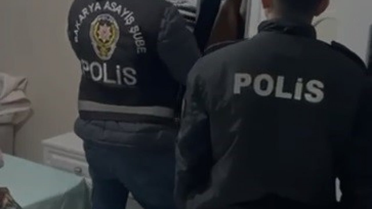 Foto - Sakarya’da dolandırdı sıkı takip sonrası İstanbul’da yakalandı