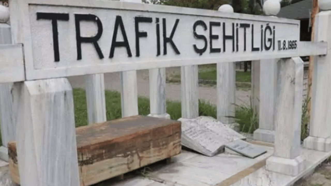 Foto - Sakarya'da korkunç kaza: 26 yolcu eriyerek öldü!