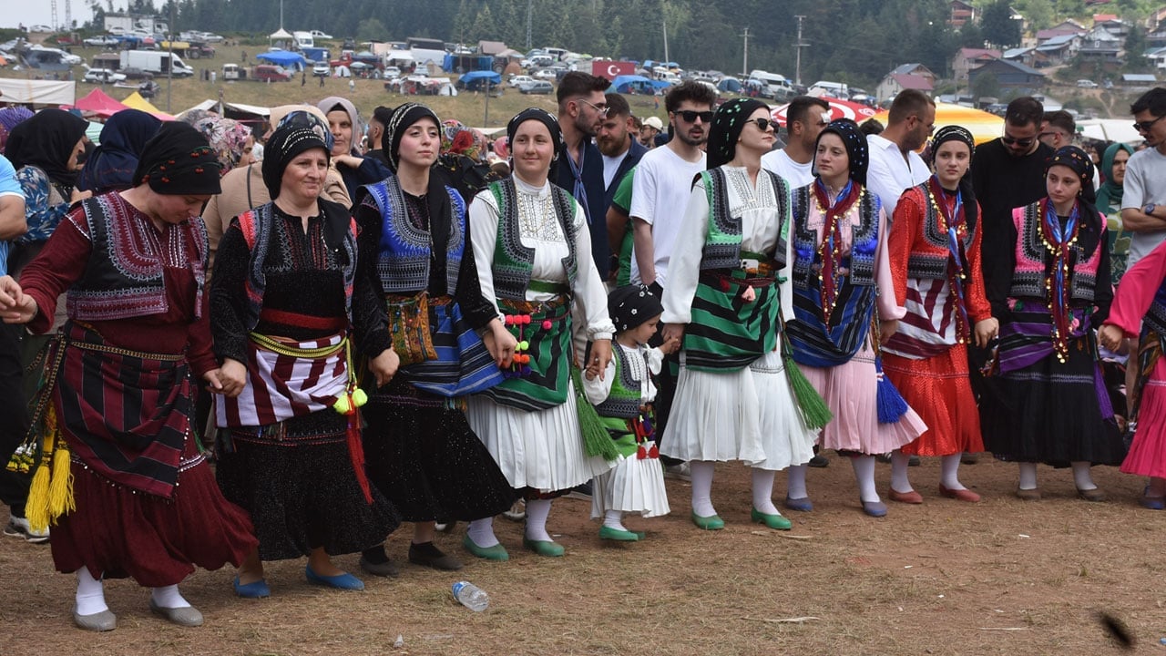 Foto - Sakarya’nın zirvesinde 88 yıllık gelenek: Bize her yer Trabzon!
