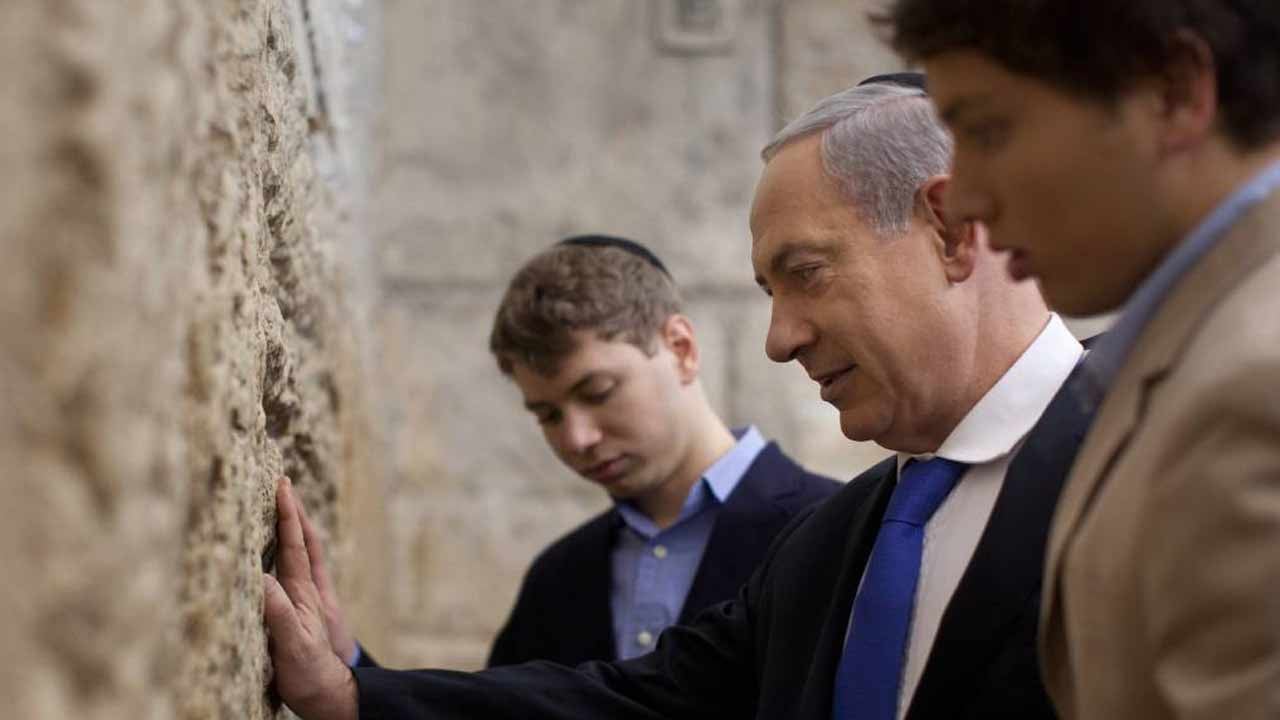 Foto - Saklanacak delik arayacaklar… Netanyahu’nun veledi korkudan adını soyadını değiştirdi!
