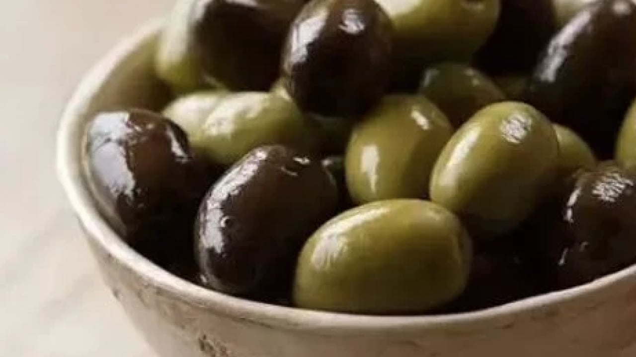 Foto - Salamura işleminden geçse bile... En sağlıklı zeytin açıklandı: Siyah mı yeşil mi tartışması bitti