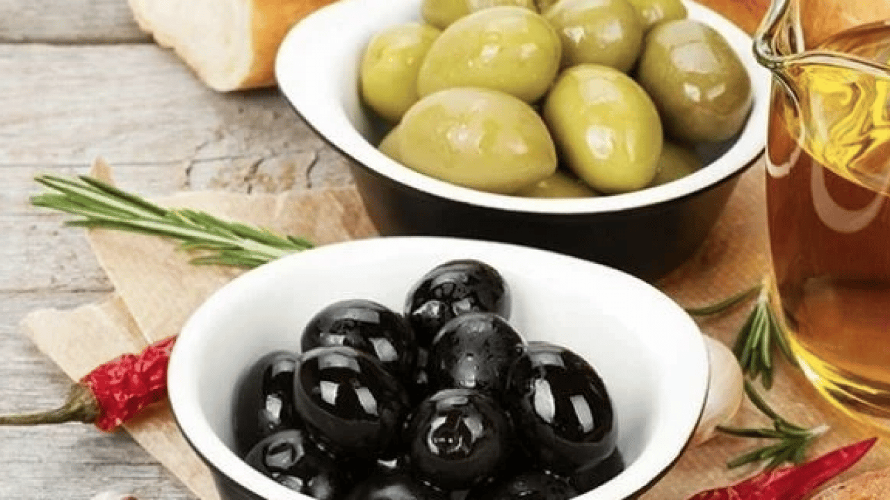 Salamura işleminden geçse bile... En sağlıklı zeytin açıklandı: Siyah mı yeşil mi tartışması bitti