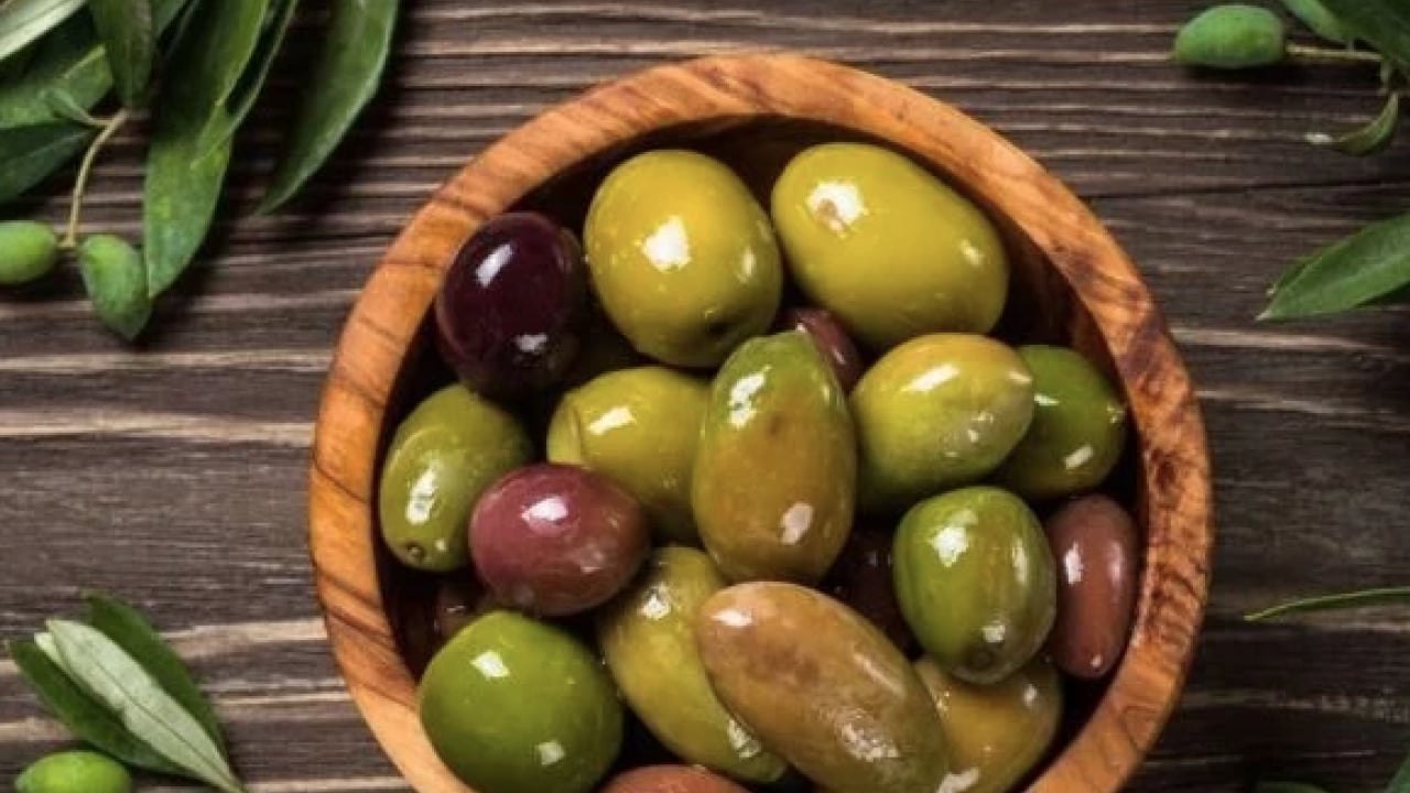 Foto - Salamura işleminden geçse bile... En sağlıklı zeytin açıklandı: Siyah mı yeşil mi tartışması bitti