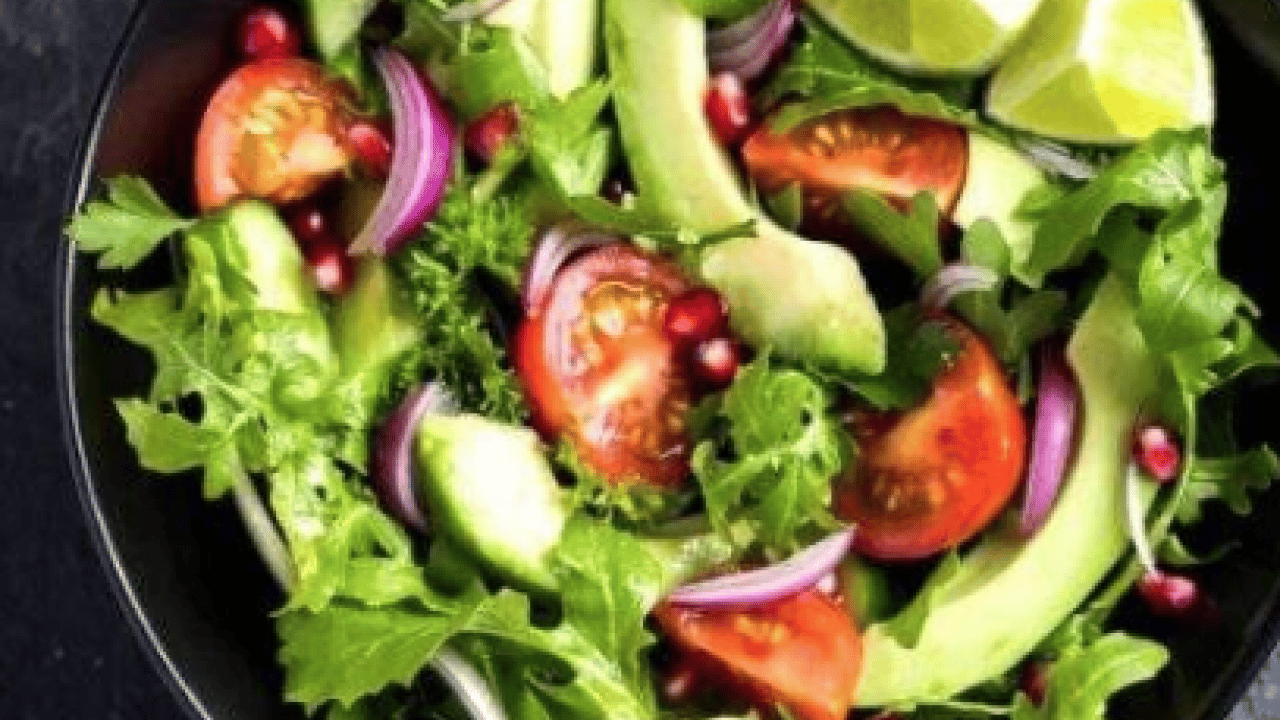 Salataya 1 kaşık gezdirmek yetiyor: Bilim dünyasının 'ikinci beyin' olarak adlandırdığı...