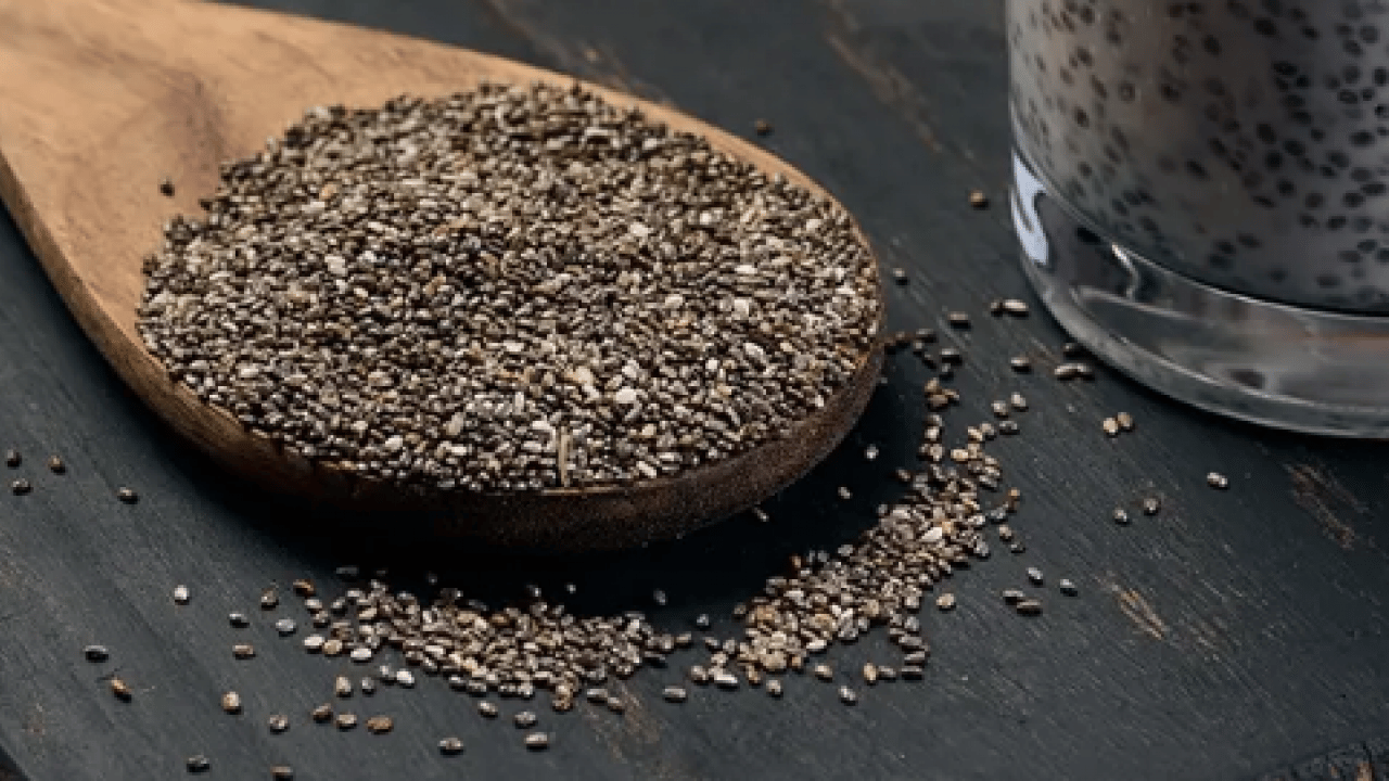 Foto - Salataya, çorbaya, hatta ekmeğe dahi eklenebilir: Ne ceviz ne badem bunları koyun! Daha fazla zeka ve lif olacak!