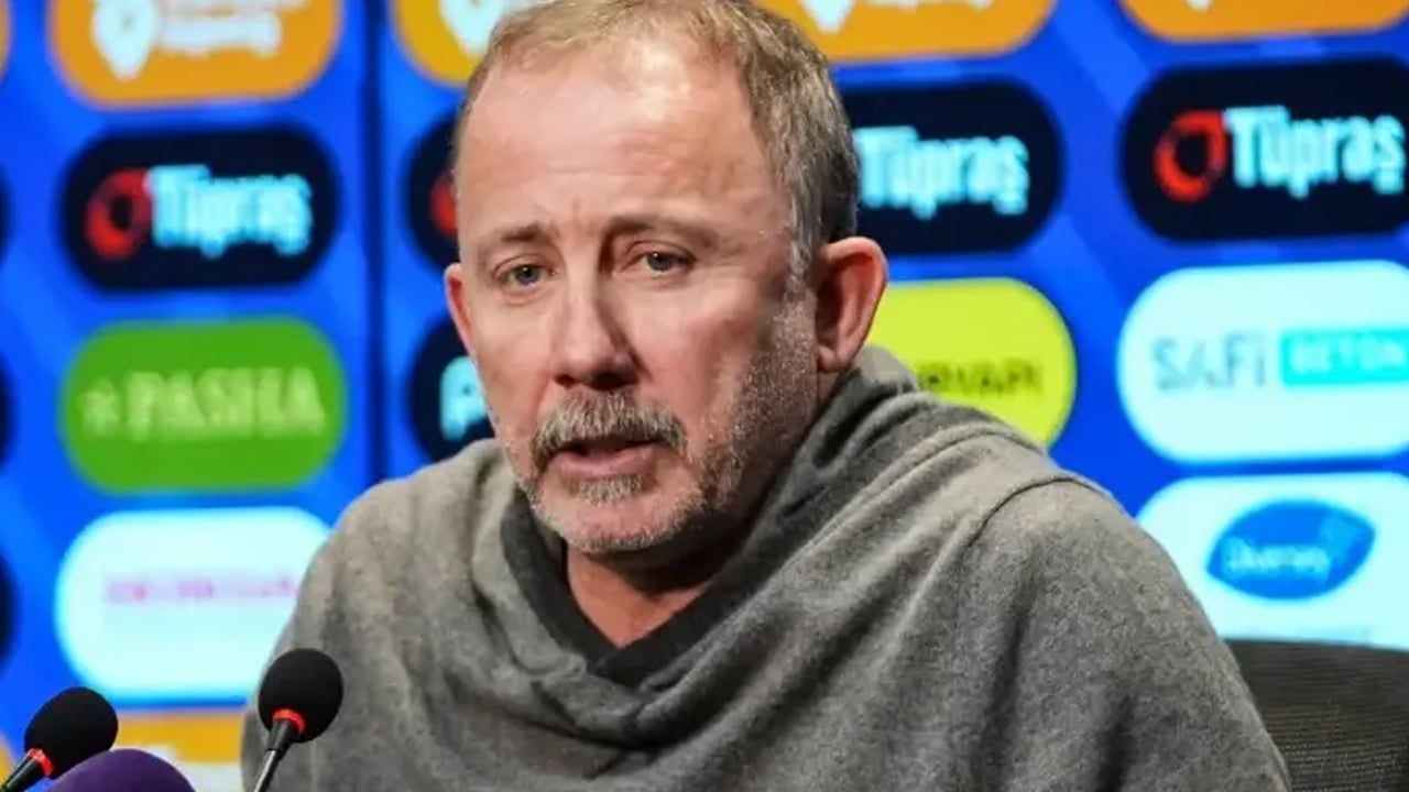 Salih Özcan Beşiktaş defterini kapattı: Özcan'ı unutturacak transfer! Yıldız oyuncu gelmek istiyor