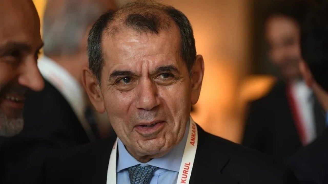 Foto - Salonda kahkaha tufanı koptu! Dursun Özbek’ten olay dil sürçmesi