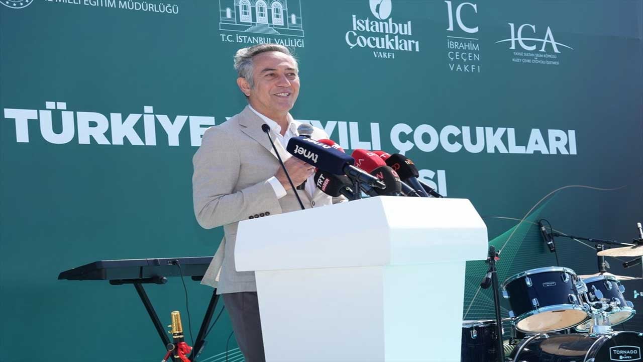 Foto - Şampiyonlara İstanbul Boğazı'nda bayram müjdesi! Vali Davut Gül LGS birincilerine burs müjdesini verdi!