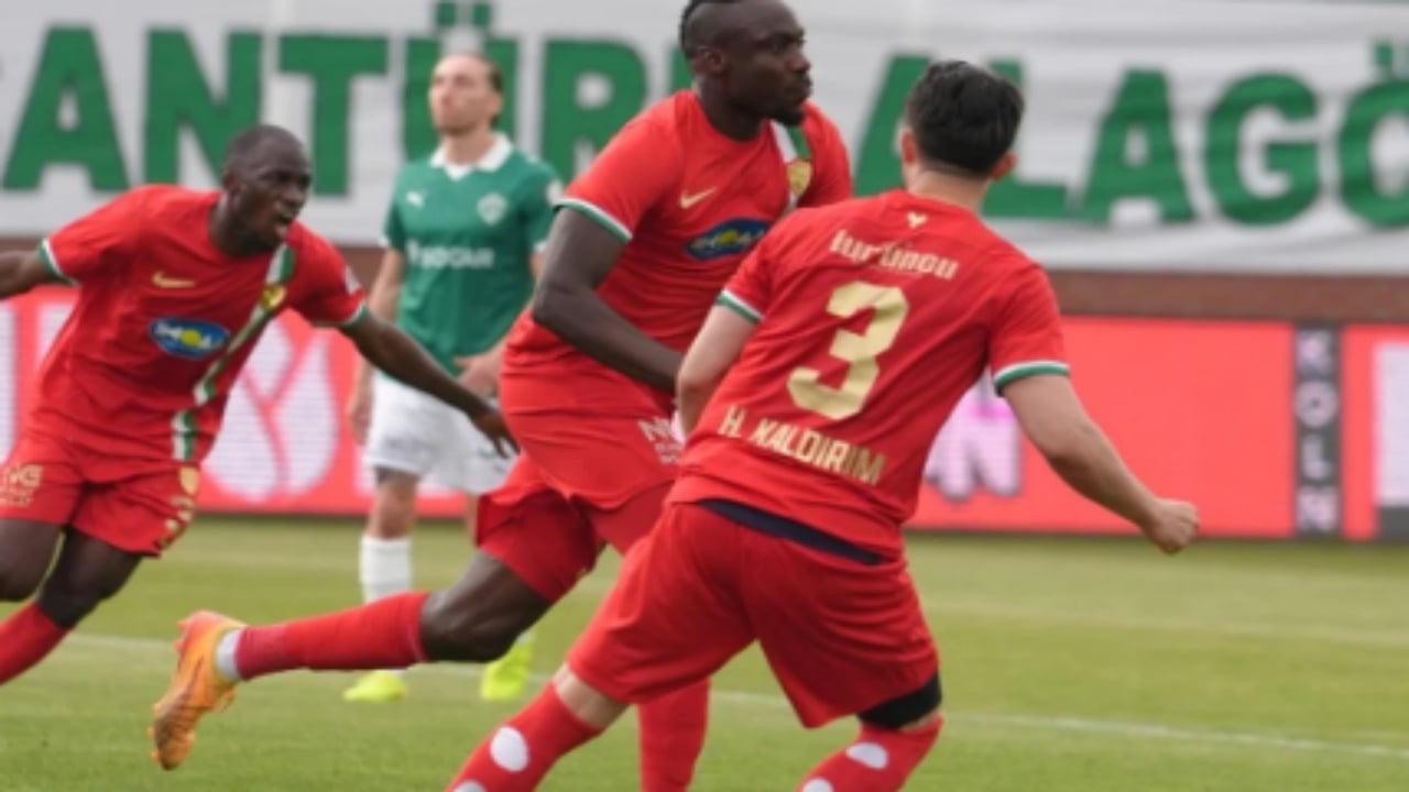Foto - Şampiyonluk sevinci krize dönüştü! Amedspor’un paylaşımı, bir şehrimizi ayağa kaldırdı