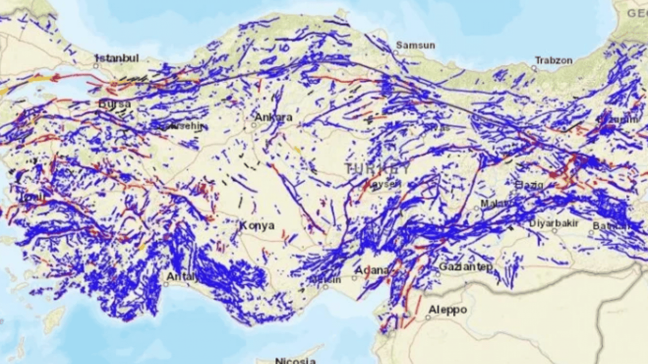 Foto - Samsun için korkutan deprem uyarısı! ‘Çok uzak değil'