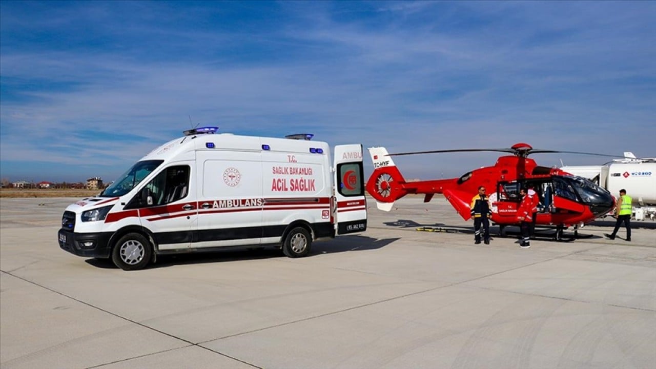 Foto - Samsun’dan İstanbul’a nakil Ambulans helikopter sınırları zorluyor
