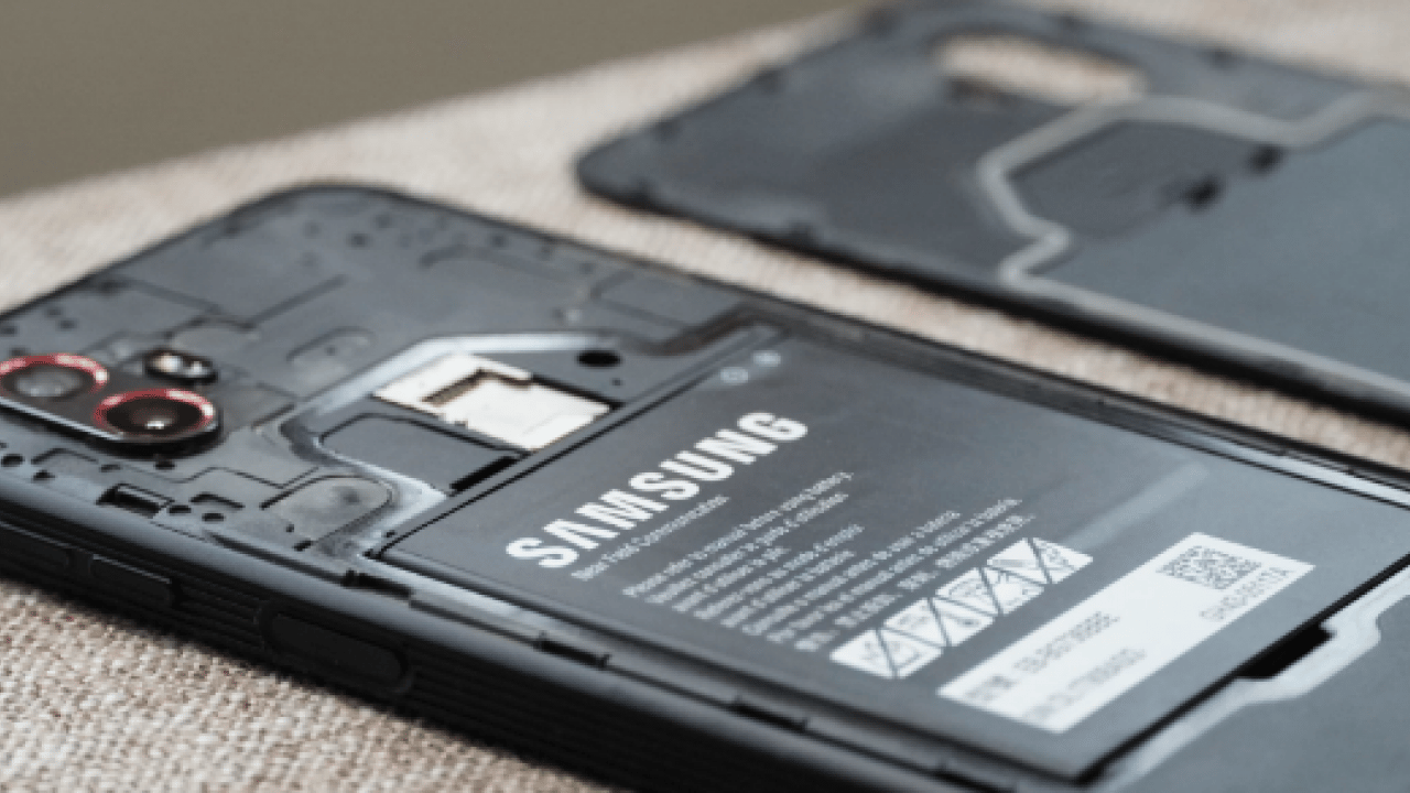 Foto - Samsung düğmeye bastı: Batarya canavarı telefon geliyor!