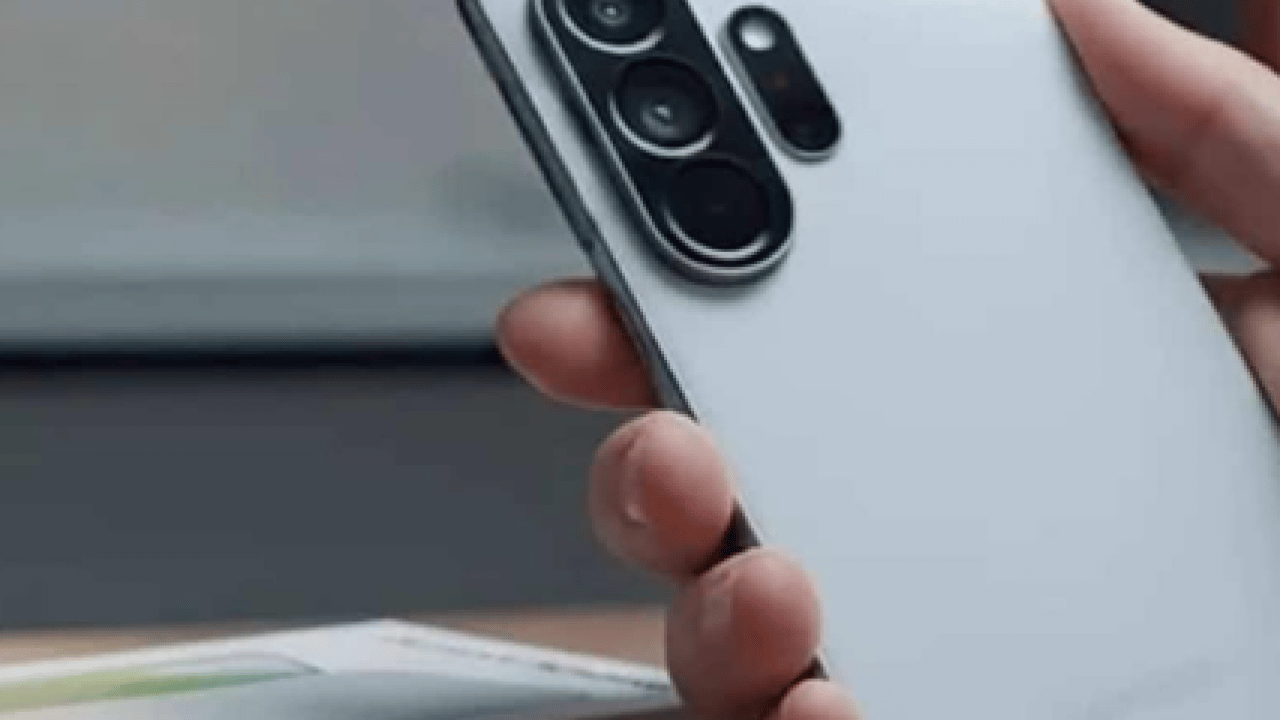 Foto - Samsung'un yeni amiral gemisi: A57'nin özellikleri belli oldu!