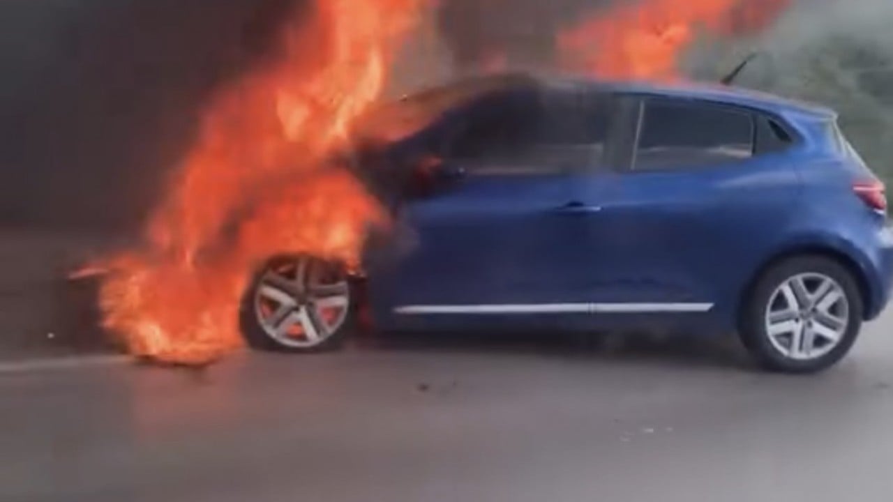 Foto - Samsunporlu futbolcu dehşeti yaşadı! Alev ropuna döndü!