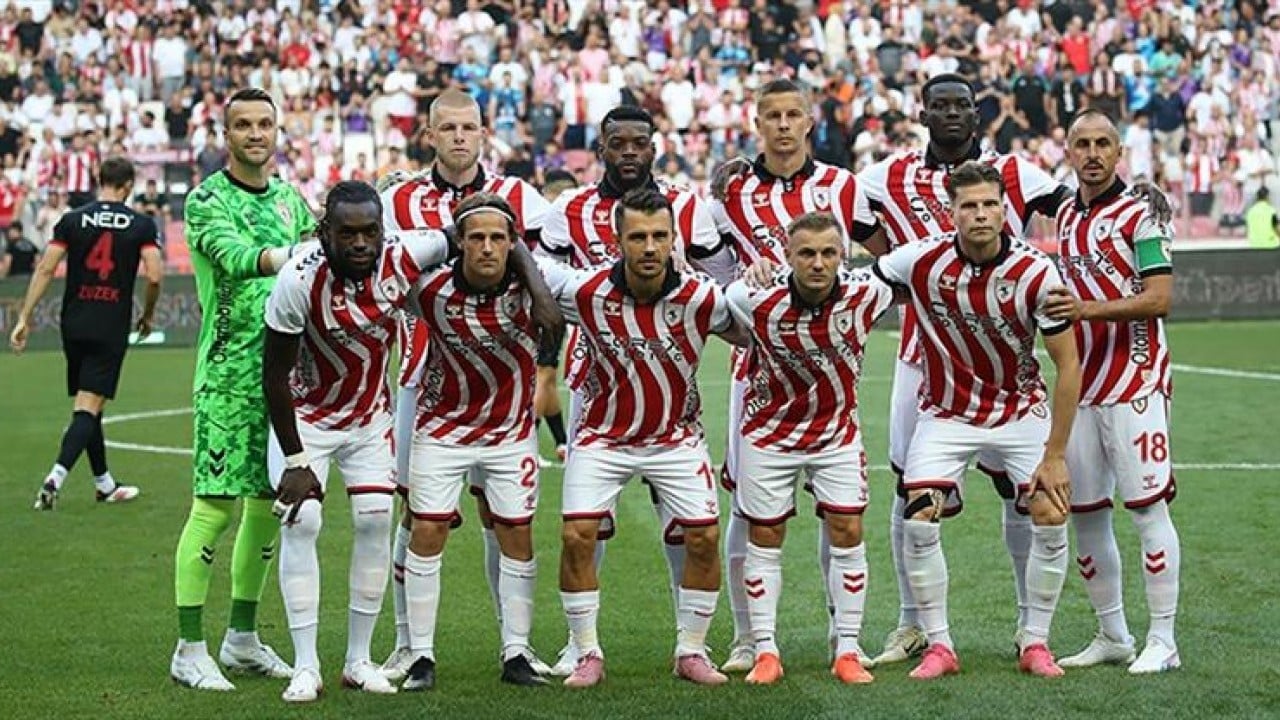 Samsunspor 'transfer işte böyle yapılır' dedi: 200 bin Euro'ya alıp 6.5 milyon Euro'ya sattılar